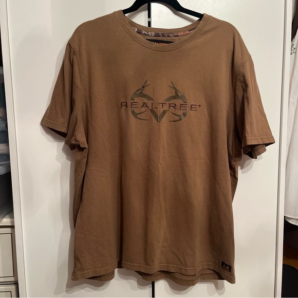 Real Tree shirt - Picture 2 of 6